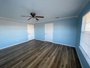 3656 FM 2657 in Kempner, TX - Foto de edificio - Building Photo