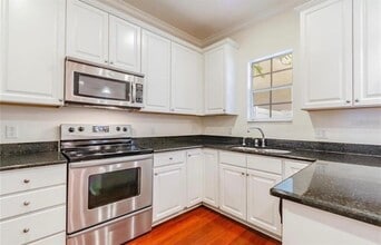 131 S Arrawana Ave in Tampa, FL - Building Photo - Building Photo