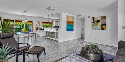 14 Gary Cir in Palm Springs, CA - Building Photo - Building Photo