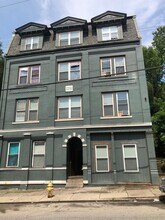 Price Hill Eight Apartments in Cincinnati, OH - Building Photo - Building Photo