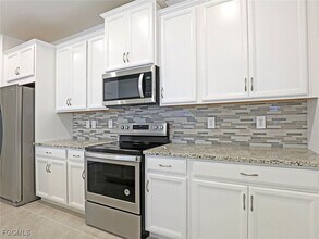 4217 Bloomfield St in Ft. Myers, FL - Building Photo - Building Photo