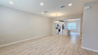 15381 Burgtheater Dr in Winter Garden, FL - Building Photo - Building Photo