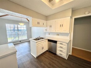 4200 San Saba Ct in Plano, TX - Building Photo - Building Photo