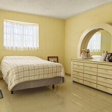 2533 Dolphin Dr in Delray Beach, FL - Building Photo - Building Photo