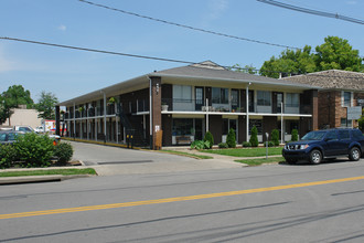 445 S Ashland Ave in Lexington, KY - Building Photo - Building Photo