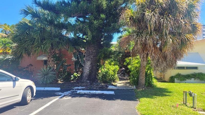 728 SE 19th Ave in Deerfield Beach, FL - Building Photo