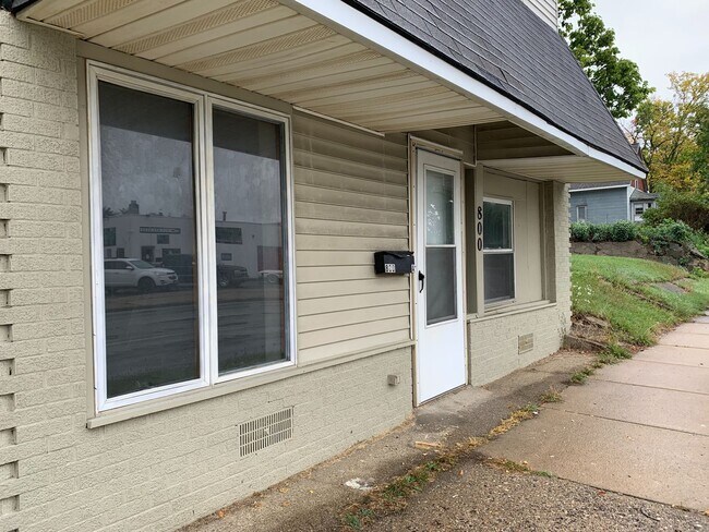 800 Page Ave | Rentals in Jackson, MI