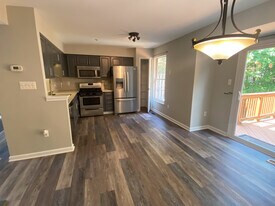 754 Pine Drift Dr in Odenton, MD - Building Photo