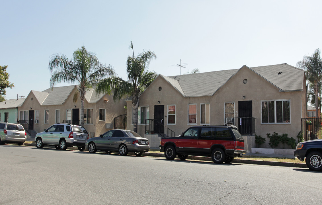 6914-6920 Middleton St in Huntington Park, CA - Foto de edificio