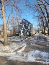 619 S Armstrong Ave in Litchfield, MN - Building Photo - Building Photo