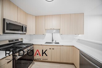 2724 Abbot Kinney Blvd in Los Angeles, CA - Building Photo - Building Photo