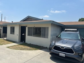 4405 1/2 Elizabeth St in Bell Gardens, CA - Foto de edificio - Building Photo