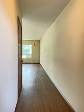 540 Williams Ave N, Unit 3 in Renton, WA - Foto de edificio - Building Photo