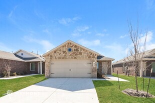 812 Dressage Ln in Aubrey, TX - Building Photo