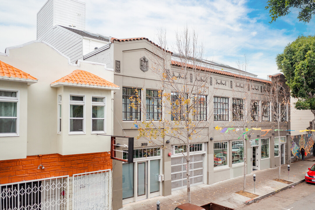 3133-3135 24th St in San Francisco, CA - Foto de edificio