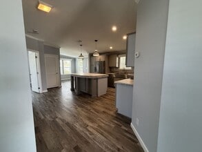 937 W Questa Ave in Venice, FL - Building Photo - Building Photo