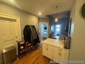 464 Beacon St in Boston, MA - Building Photo - Building Photo
