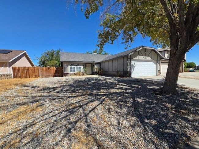 property at 1649 Renee St