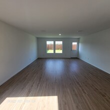 318 Mahogany Ln in Princeton, TX - Building Photo - Building Photo