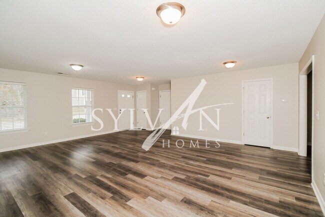 177 Saskatoon Dr photo'