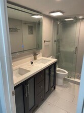 7215 Miami Lakes Dr in Miami Lakes, FL - Building Photo - Building Photo