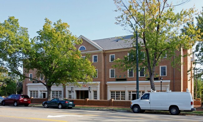 Tribe Square in Williamsburg, VA - Building Photo - Building Photo