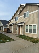 8930 W Shellie Ln in Boise, ID - Building Photo