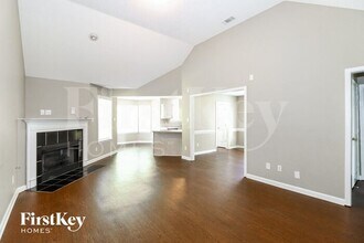 1390 Beaver Trail Dr in Memphis, TN - Building Photo - Building Photo