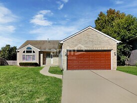 2307 White Eagle Dr in Plainfield, IL - Building Photo