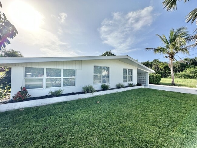 property at 27304 Buccaneer Dr