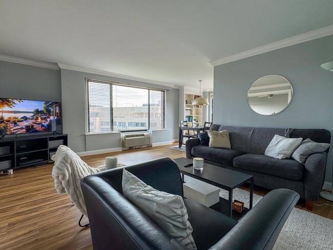 property at 2501 Calvert St NW