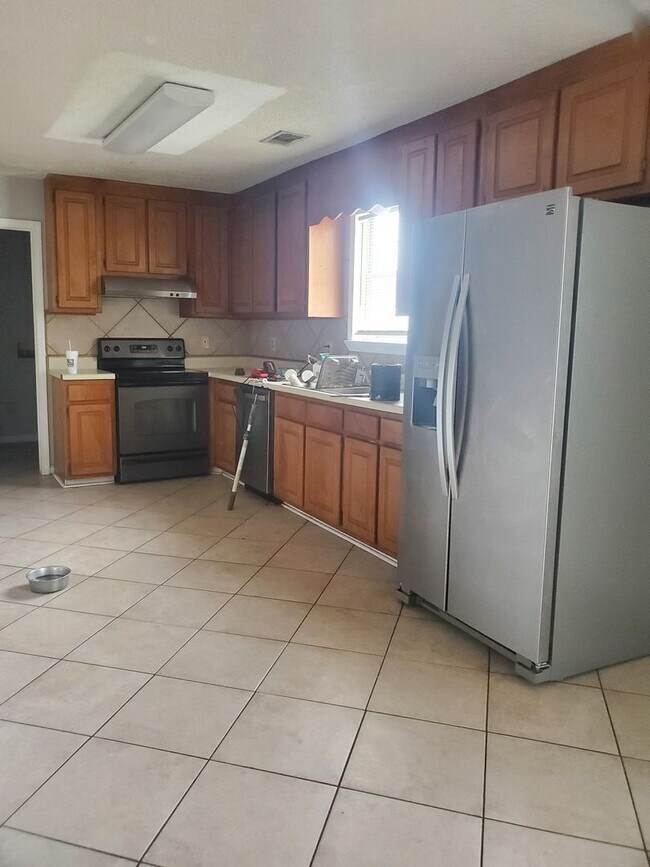 631 Ed Beckham Rd in East Dublin, GA - Building Photo - Building Photo