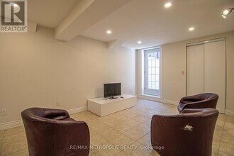 507 Charnwood Ct in Pickering, ON - Building Photo - Building Photo