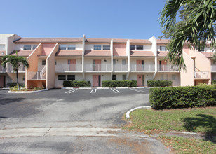 3760 NW 115th Ave in Coral Springs, FL - Building Photo - Building Photo