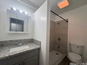 98-1370 Koaheahe Place Unit 164 in Pearl City, HI - Building Photo - Building Photo