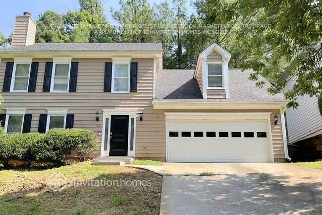 property at 600 River Overlook Dr NW