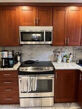 27 Burlington Rd in Bedford, MA - Building Photo - Building Photo