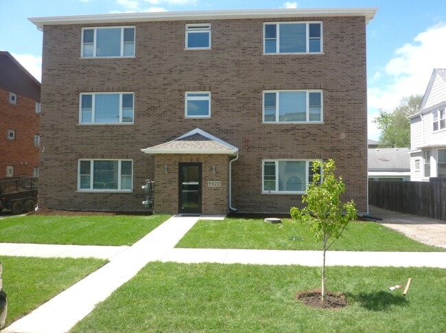 property at 9522 S 53rd Ave