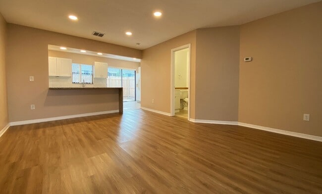 property at 6262 Yorktown Dr