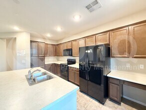 3900 E Baseline Rd in Phoenix, AZ - Building Photo - Building Photo