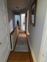 1254 Marlyn Rd, Unit 2nd fl in Philadelphia, PA - Foto de edificio - Building Photo
