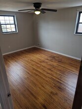 2557 Allender Avenue in Pittsburgh, PA - Building Photo - Building Photo