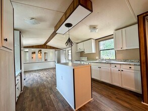 5138 Rollinglen Loop W in Lakeland, FL - Building Photo - Building Photo