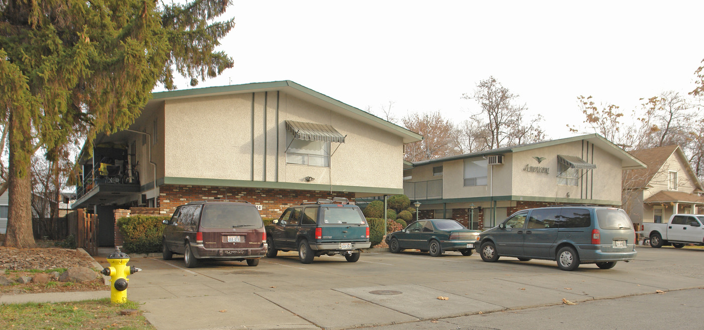 11 Hall Ave in Yakima, WA - Building Photo