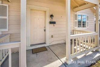 324 S Yates St, Unit 2103 in Denver, CO - Building Photo - Building Photo