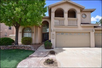 2041 Shadow Ridge Dr in El Paso, TX - Building Photo - Building Photo