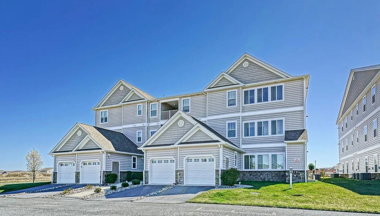 5202 Pebble Ln in Milford, DE - Foto de edificio