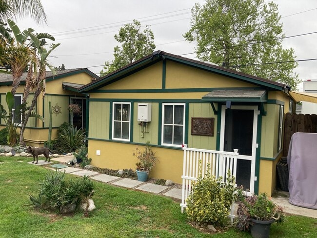 1801 N Evergreen St, Unit Guesthouse