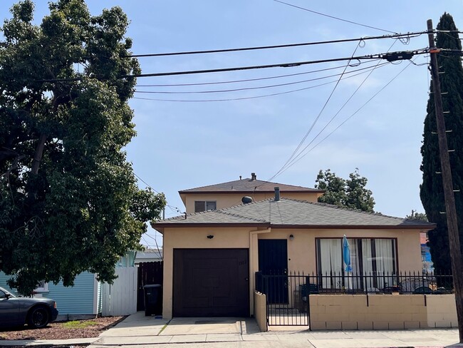 1302 S Cabrillo Ave in San Pedro, CA - Building Photo - Building Photo