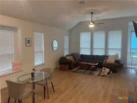 336 Teakmill Trail in San Marcos, TX - Building Photo